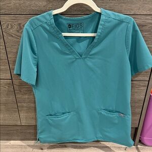 Figs Women's Casma Scrub Top